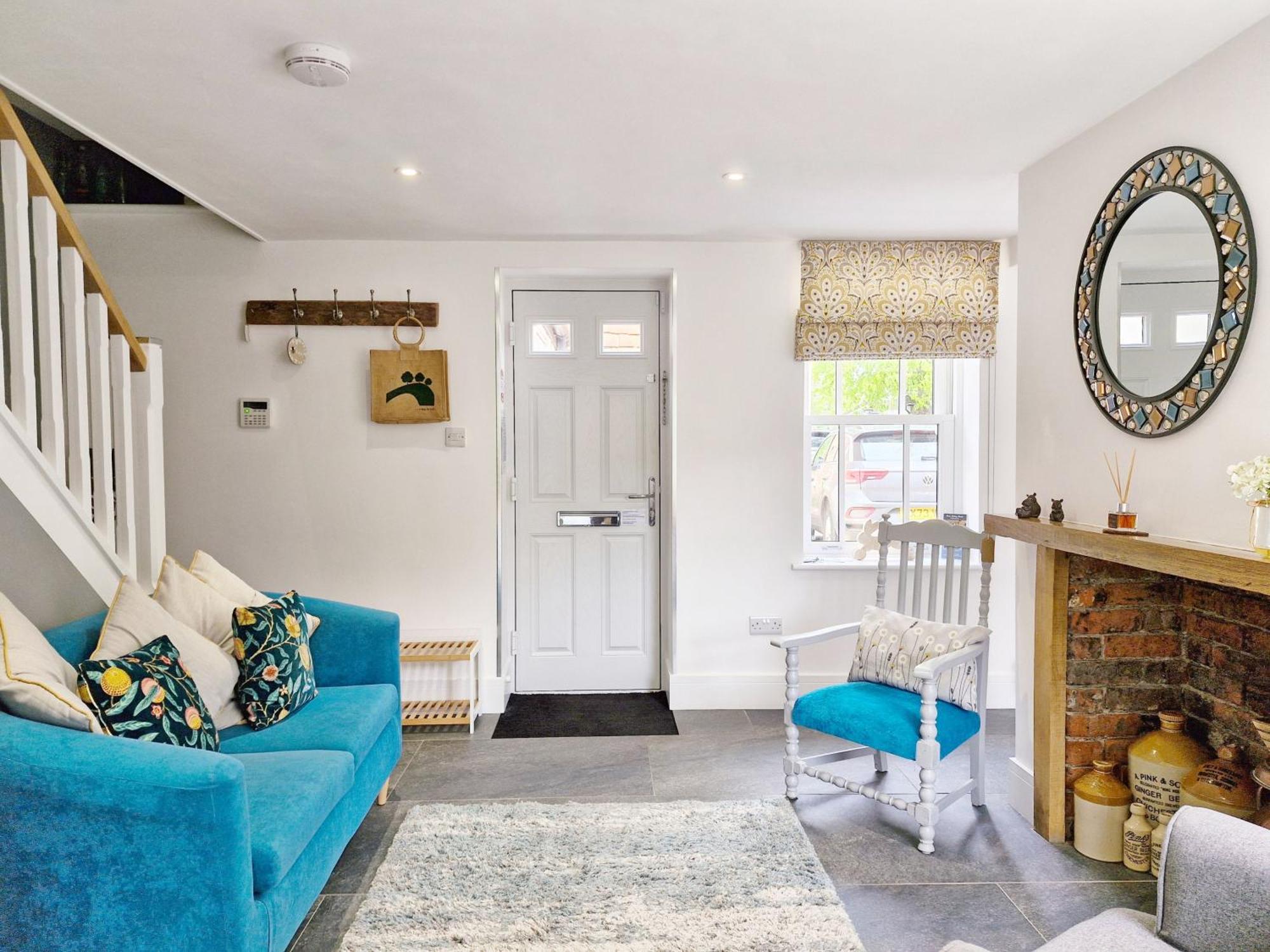 Four Priory Road, Chichester Extérieur photo